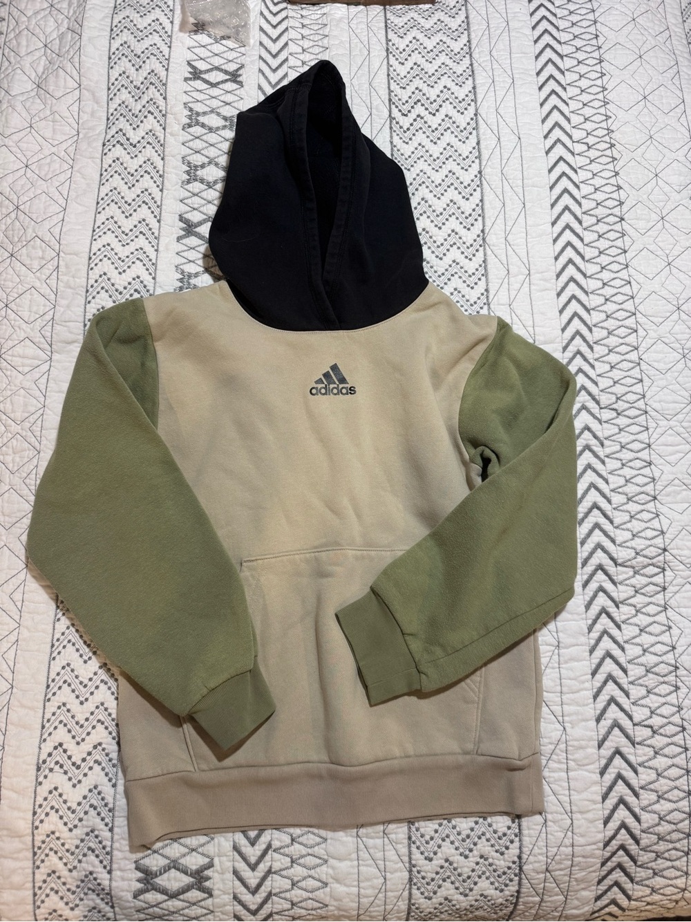 adidas Kids Hooded Colorblock Sweatshirt in Beige, Olive & Black